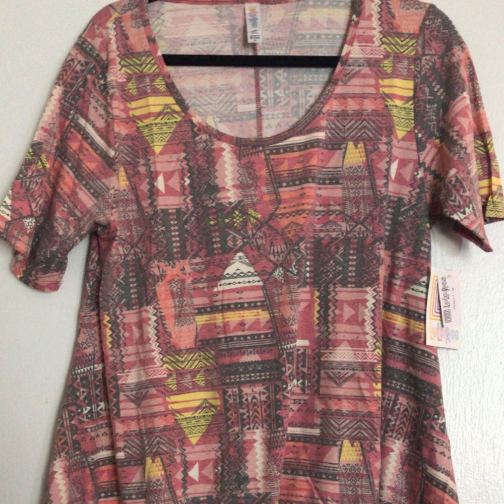 Lularoe medium perfect t nwt